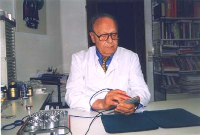 Dr. med. Wolfgang Busse